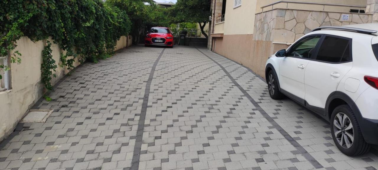 Villa Dm Baška Voda Exterior foto